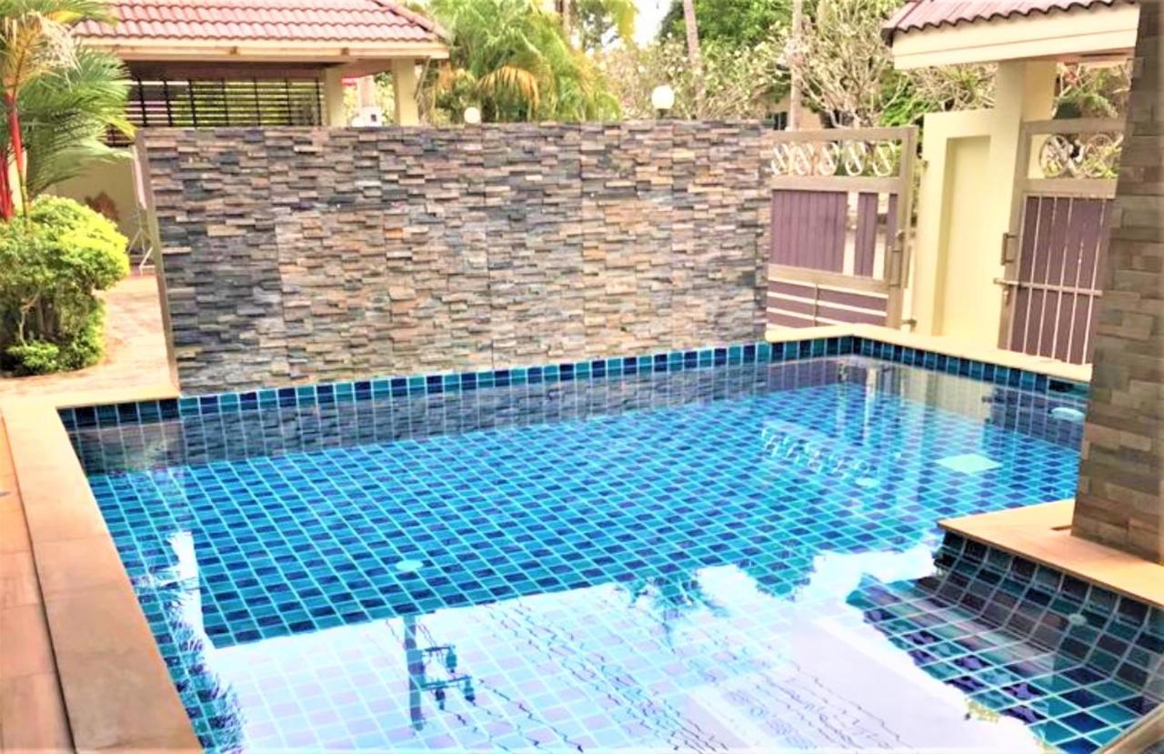Nasa Hotel Phuket Exterior photo