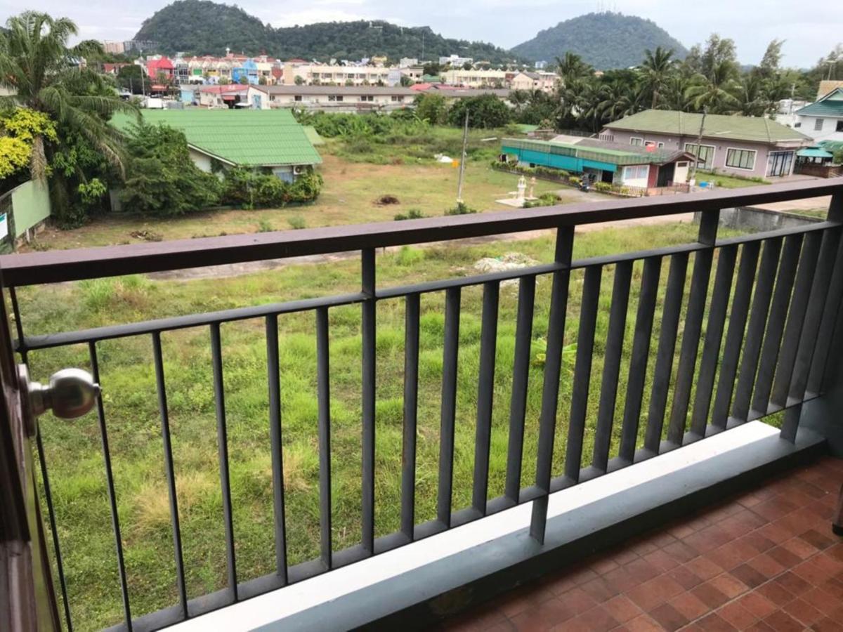 Nasa Hotel Phuket Exterior photo